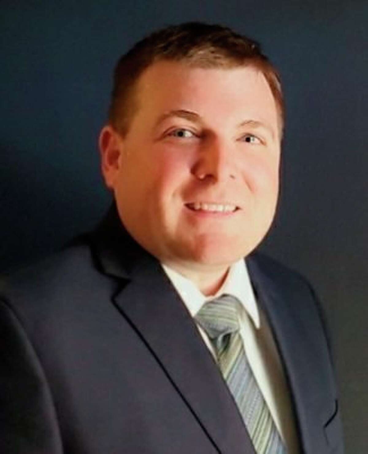 Eagles takes on incumbent Thompson for circuit court judge