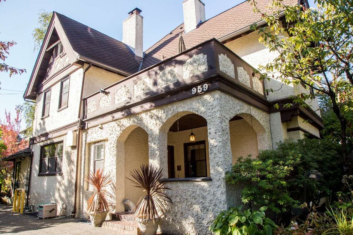 9 of Seattles iconic bed and breakfasts for a weekend staycation