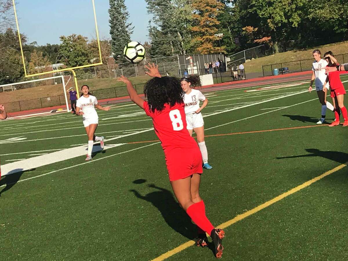 Greenwich girls soccer team tops Westhill, evens record at 11