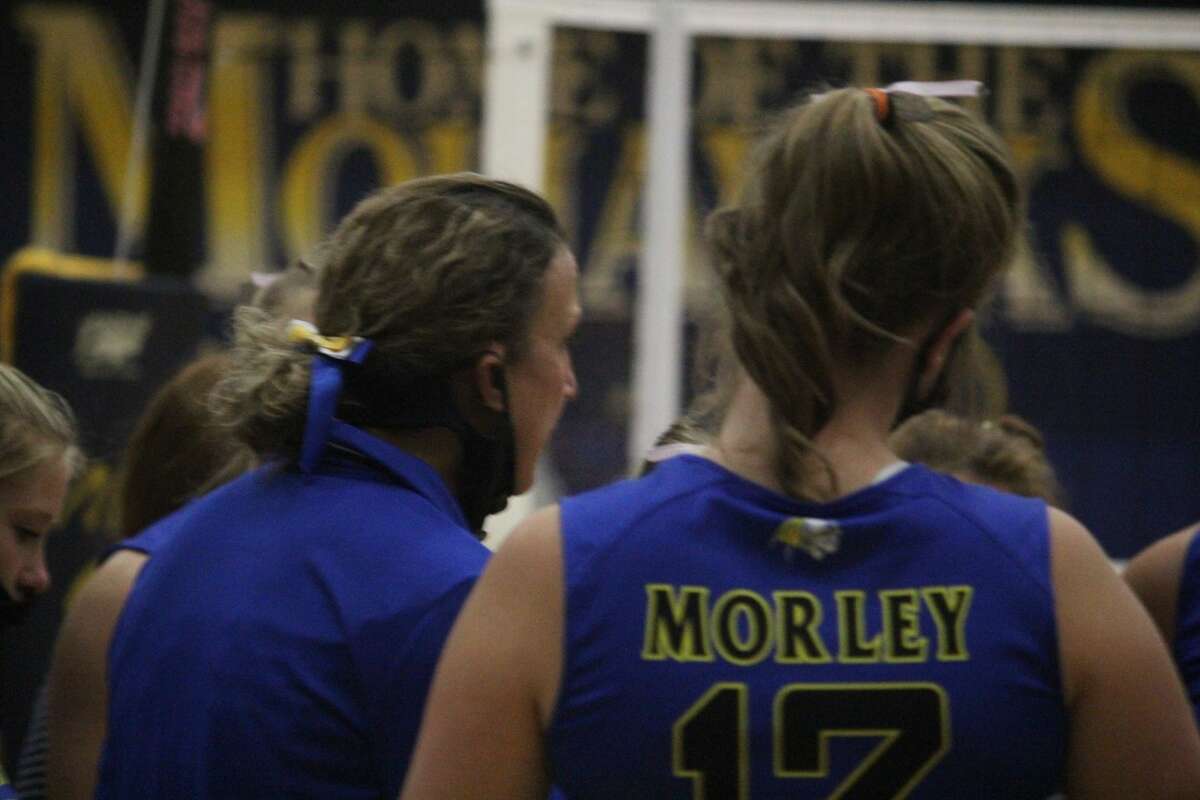 It was a thriller on Tuesday with Morley Stanwood's volleyball team edging Kent City 3-2.