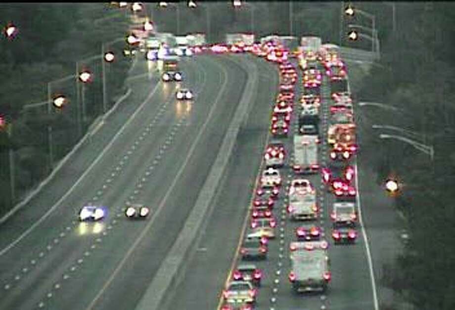 DOT Lanes reopen after crashes on I95 Fairfield Citizen