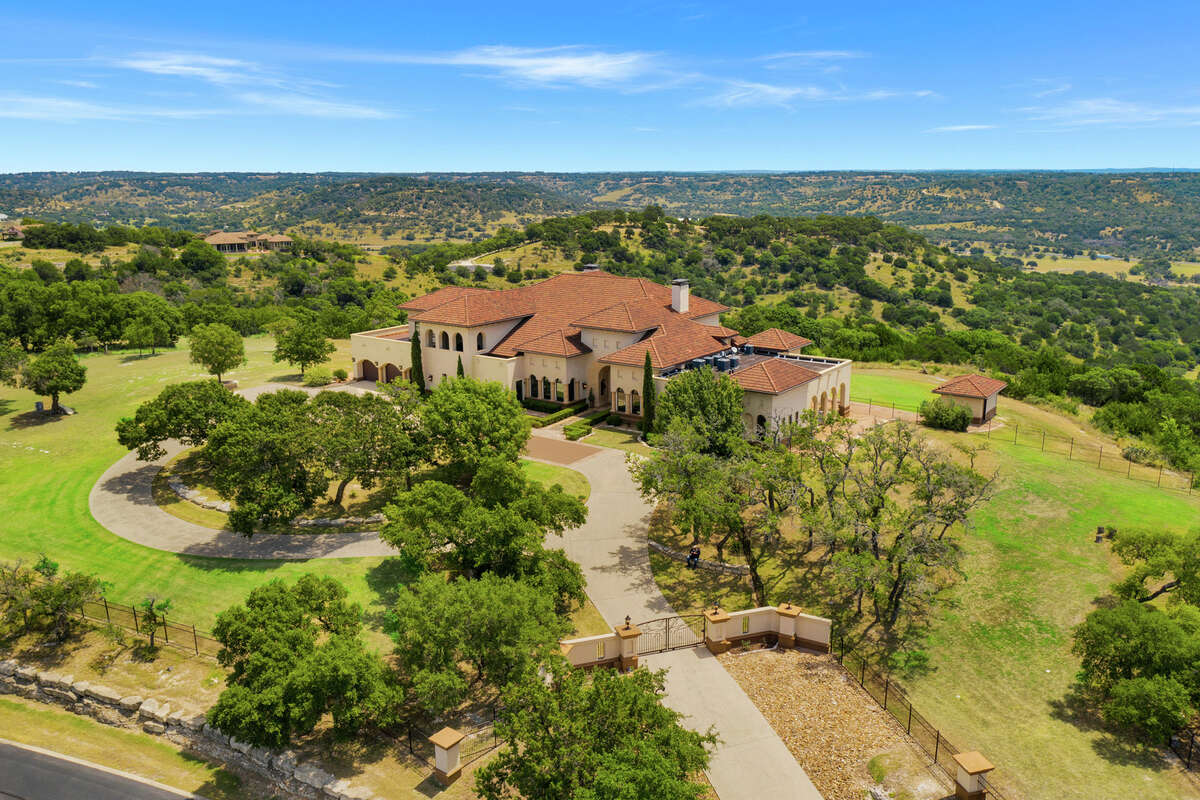 Texas Hill Country Estate Set for October 27th Auction