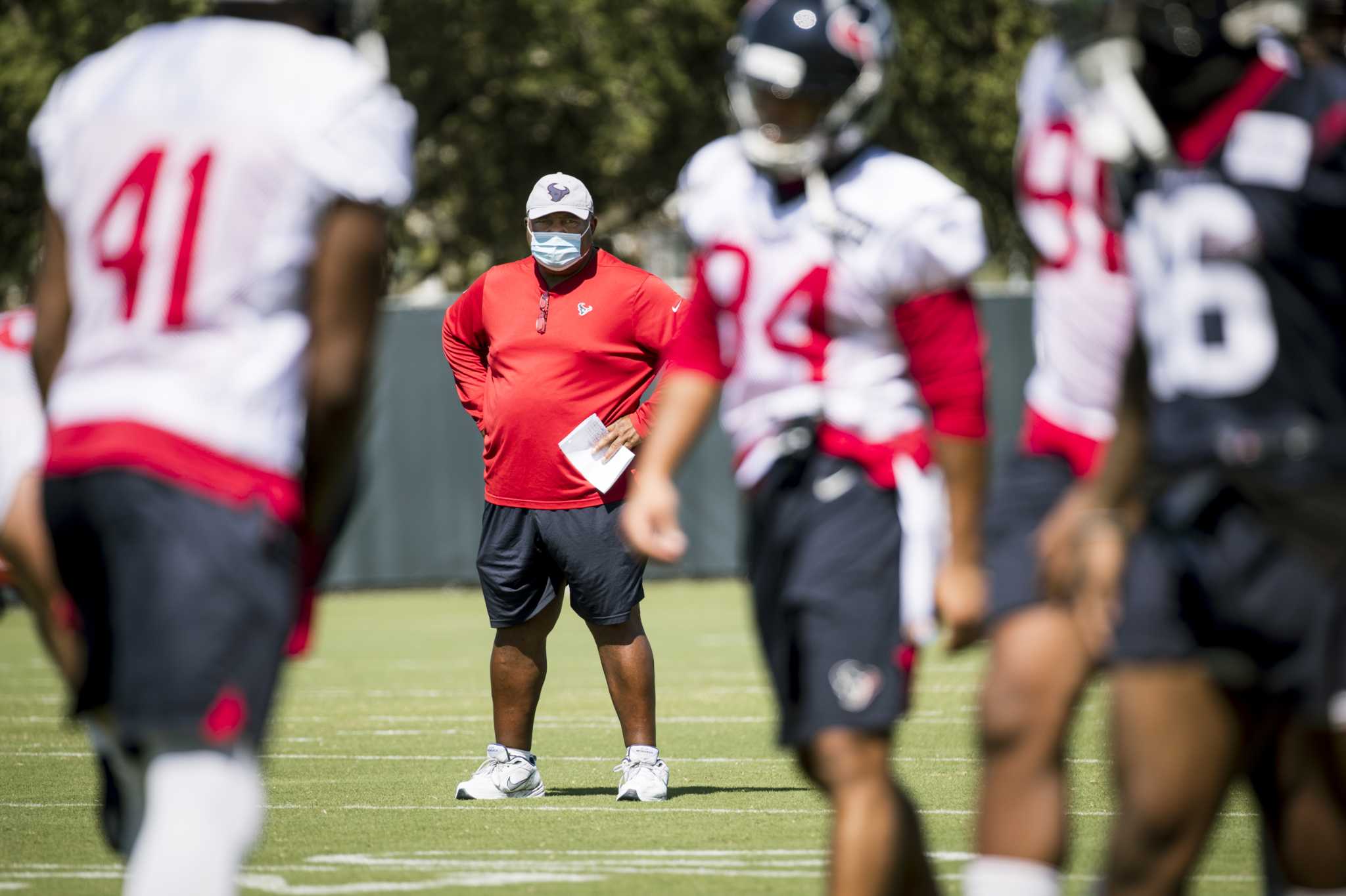 Texans Assistant Coach Romeo Crennel Announces Retirement