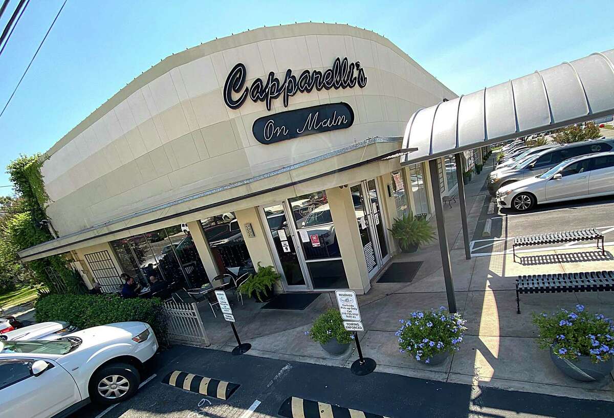 Capparelli's on Main is an Italian restaurant and pizzeria on North Main Avenue in Monte Vista.