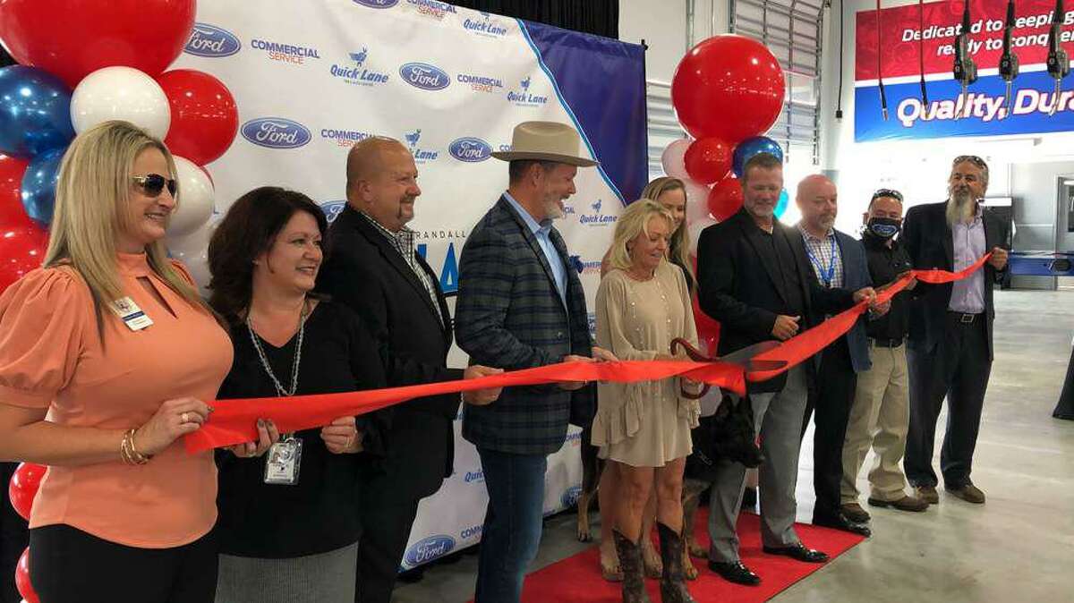 Randall Reed debuts 30 bay truck stop in Humble