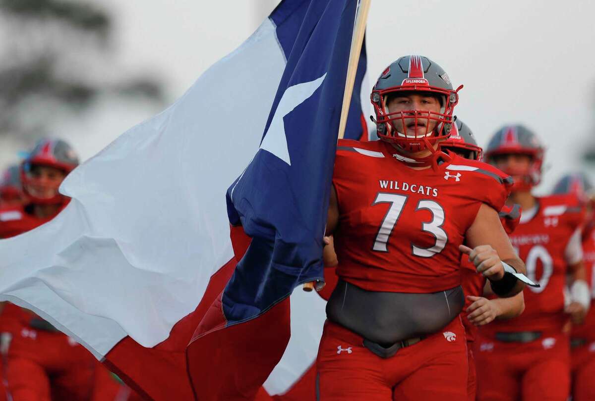 FOOTBALL Splendora tops Vidor; Willis falls to North Shore