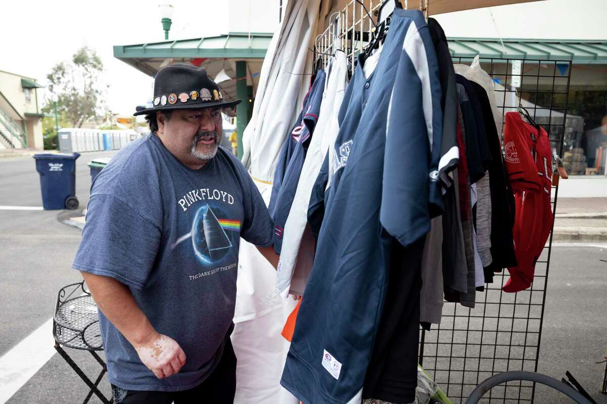 Vendors discover slice of normalcy in Conroe at Cajun Catfish Festival pic pic pic