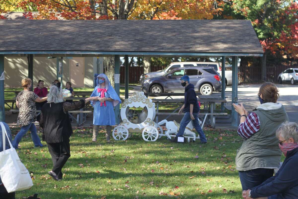Photos Fall activities entertain Onekama residents, visitors