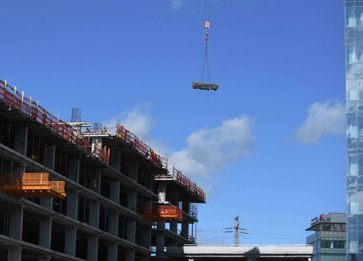 Charter Communications eyes 2021 for Stamford HQ move