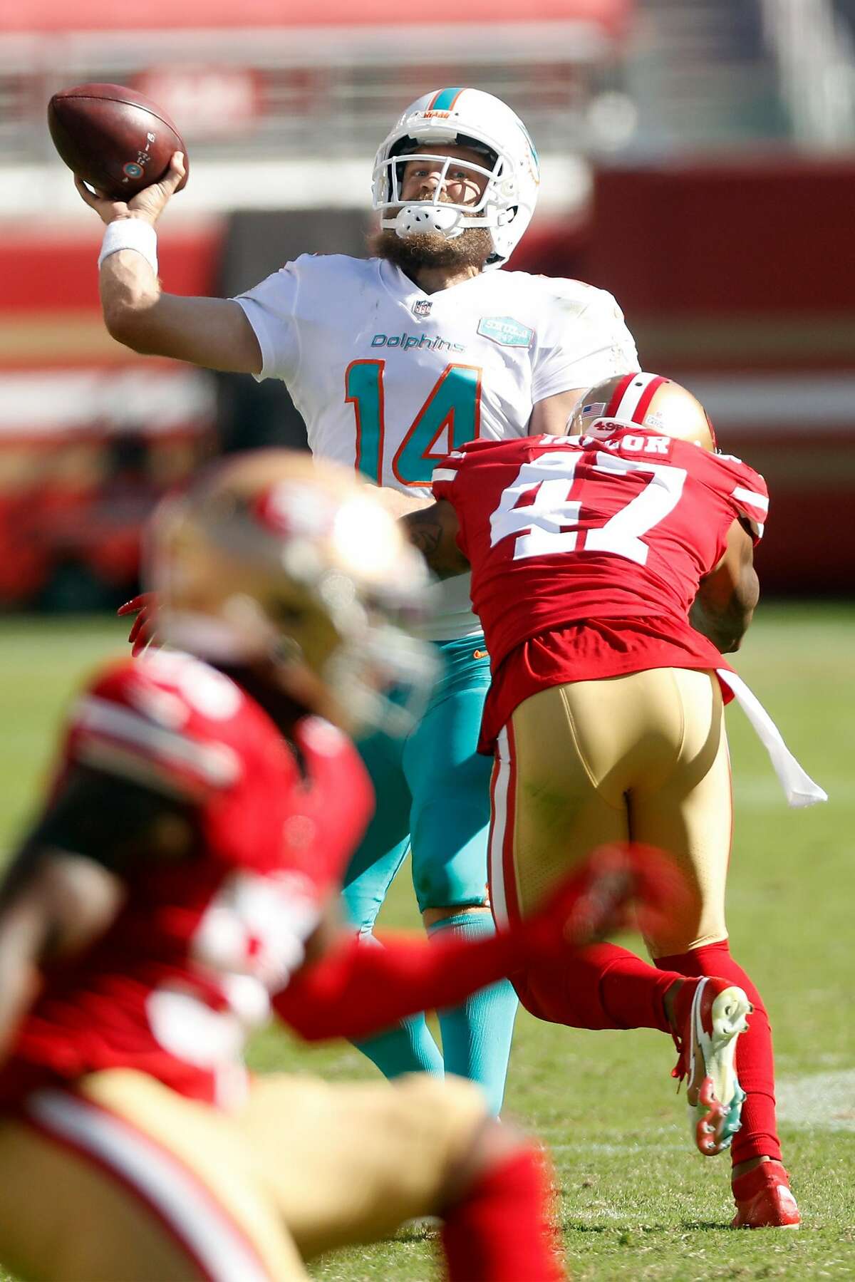 Fitzpatrick's 3 TD passes lead Dolphins past 49ers 43-17