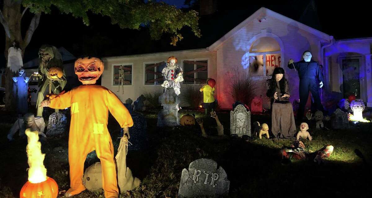 In Photos Halloween decorations around Connecticut