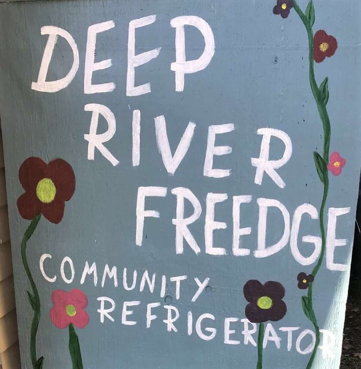 Bennett’s Books’ Deep River Freedge