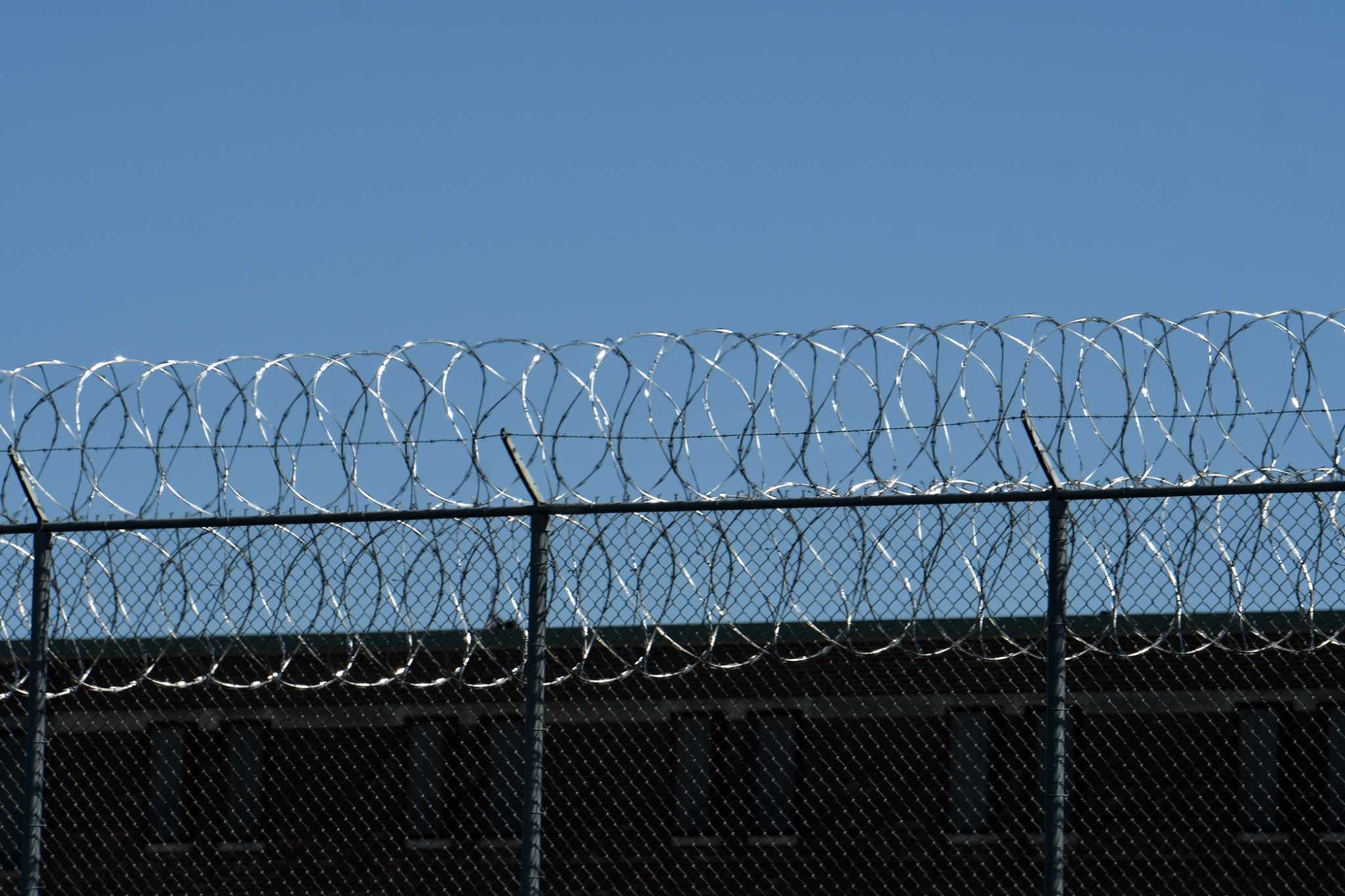 Two state prison inmates plead guilty to unemployment fraud - Vimarsana News