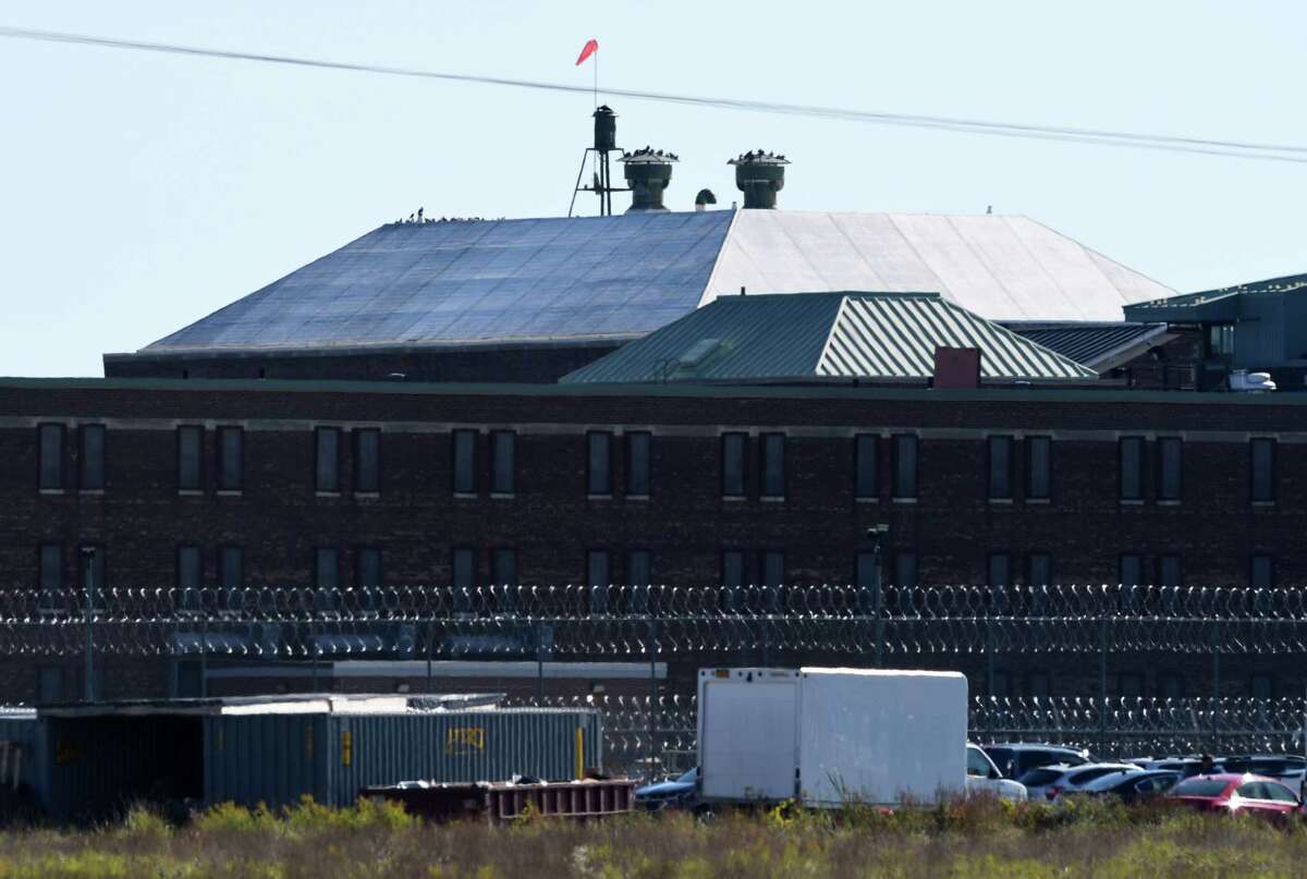 Coxsackie Correctional Facility brawl injures 10 staffers