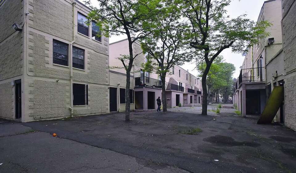 New Haven Housing Authority pays 21M for Church Street South site