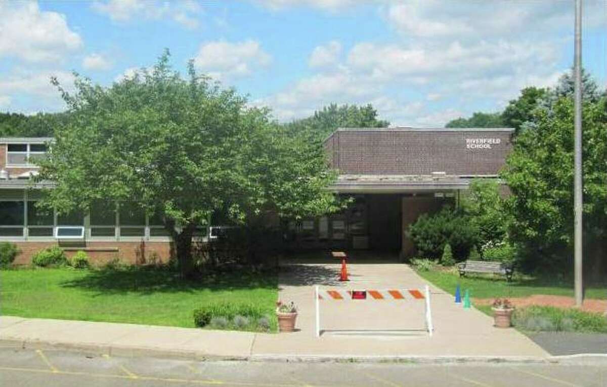 Pictured is Riverfield Elementary School on Mill Plain Road. The school was cited last month as failing to make adequate yearly progress (AYP) on the Connecticut Mastery Test taken in the spring. Parents initially upset with the principal and the district had some concerns alleviated following meetings last week with Riverfield principal Paul Toaso and Superintendent of Schools David Title.