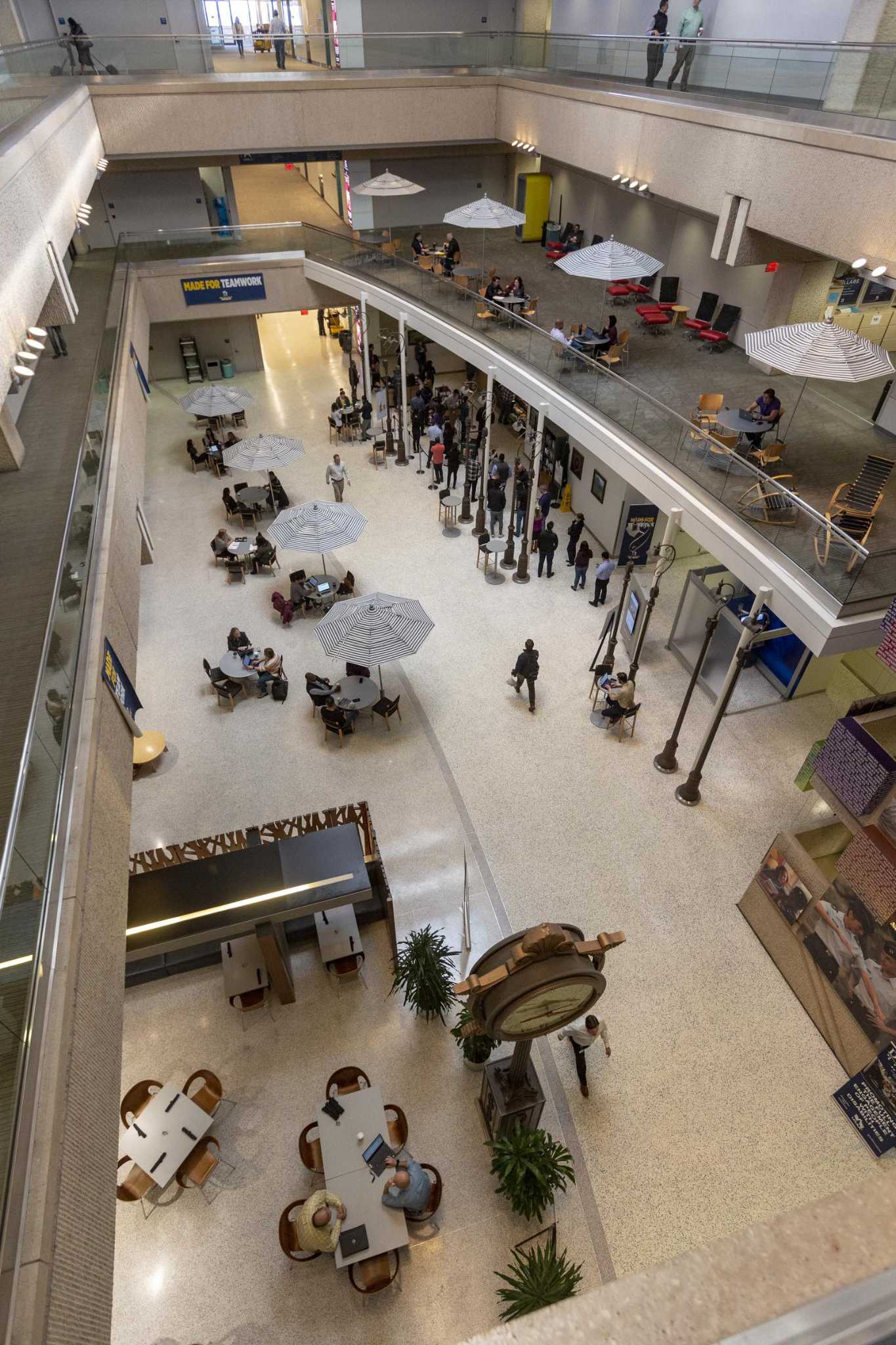 USAA plans to 'refresh' parts of its San Antonio headquarters - Vimarsana News