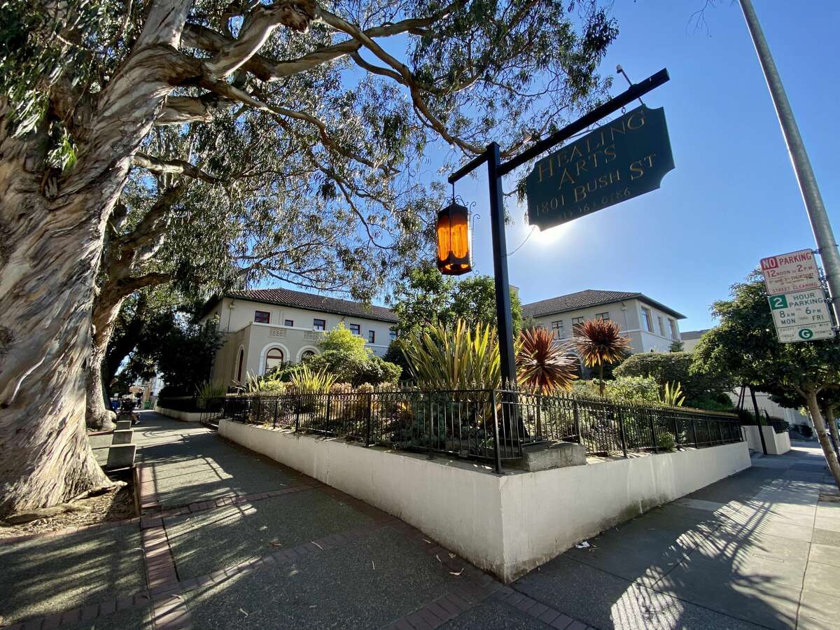 The ghost who haunts the smallest park in San Francisco changed America