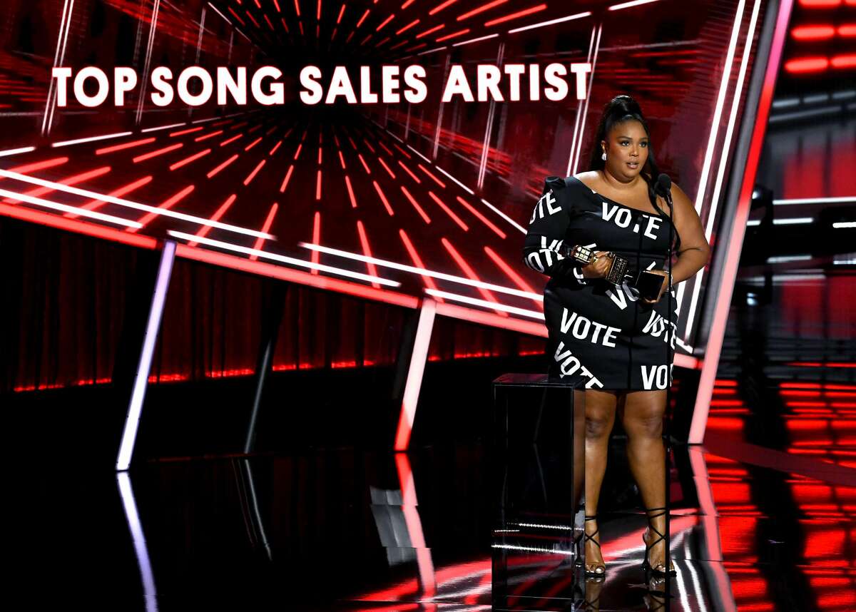 HOLLYWOOD, CALIFORNIA - OCTOBER 14: In this image released on October 14, Lizzo accepts the Top Song Sales Artist Award onstage at the 2020 Billboard Music Awards, broadcast on October 14, 2020 at the Dolby Theatre in Los Angeles, CA. (Photo by Kevin Winter/BBMA2020/Getty Images for dcp)