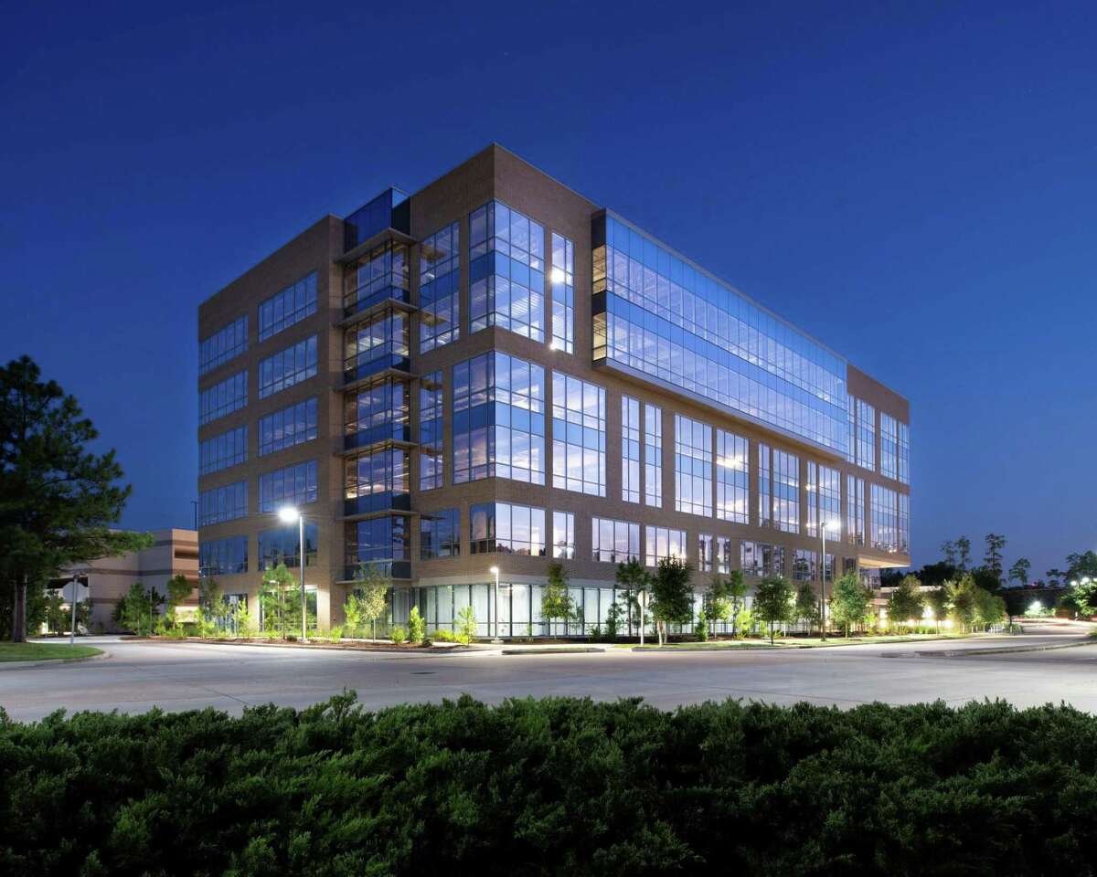 Transwestern Real Estate Services announced the completion of Research Forest Lakeside’s Building 9 at 9707 Lakeside Blvd. in The Woodlands.