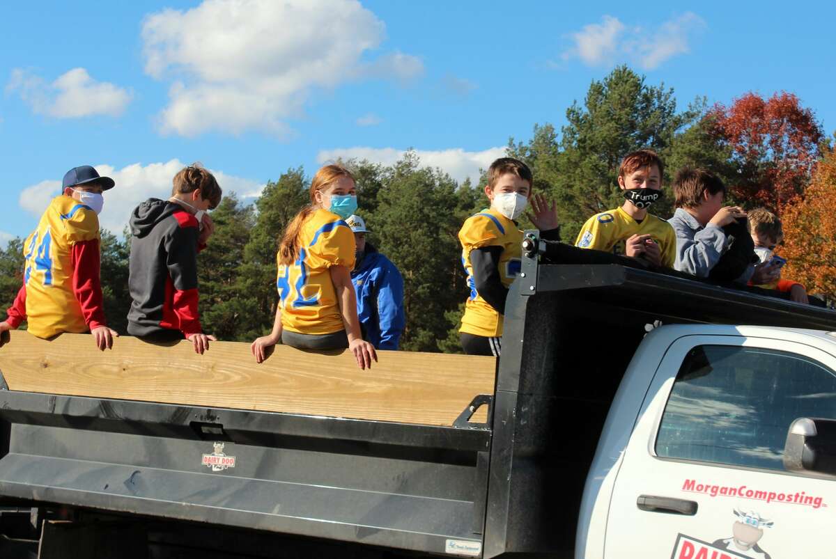 Wildcat pride Evart celebrates with parade