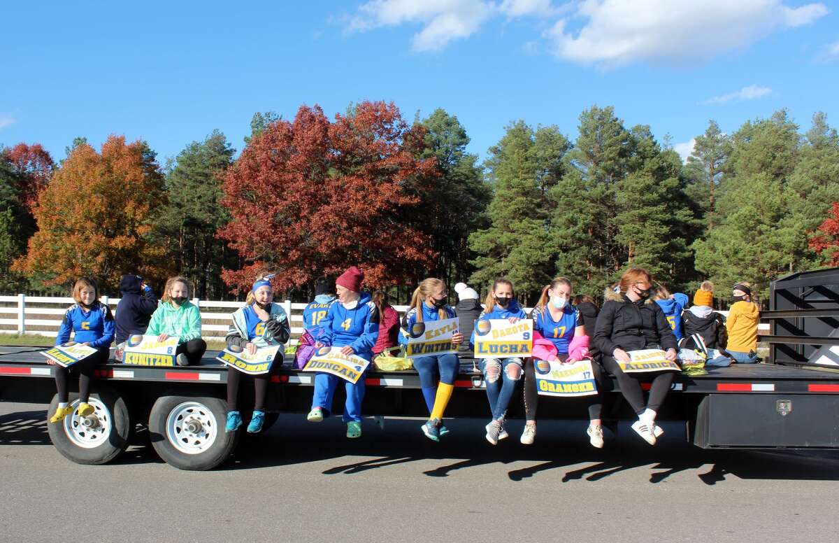 Wildcat pride Evart celebrates with parade
