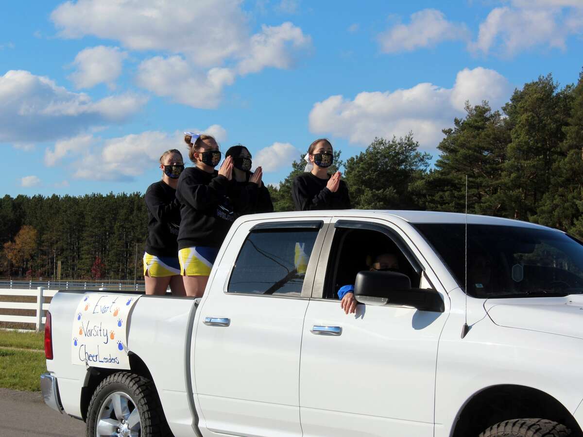 Wildcat pride Evart celebrates with parade