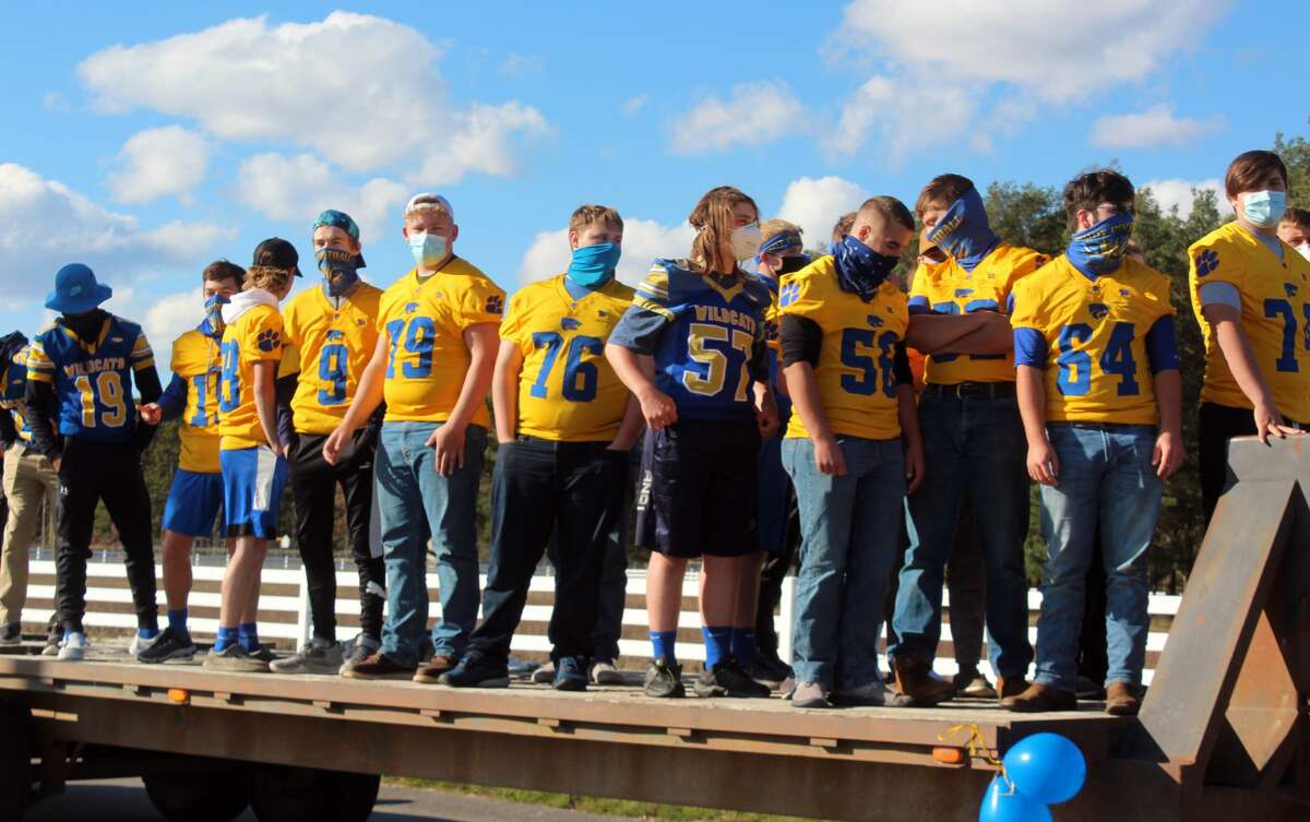 Wildcat pride Evart celebrates with parade