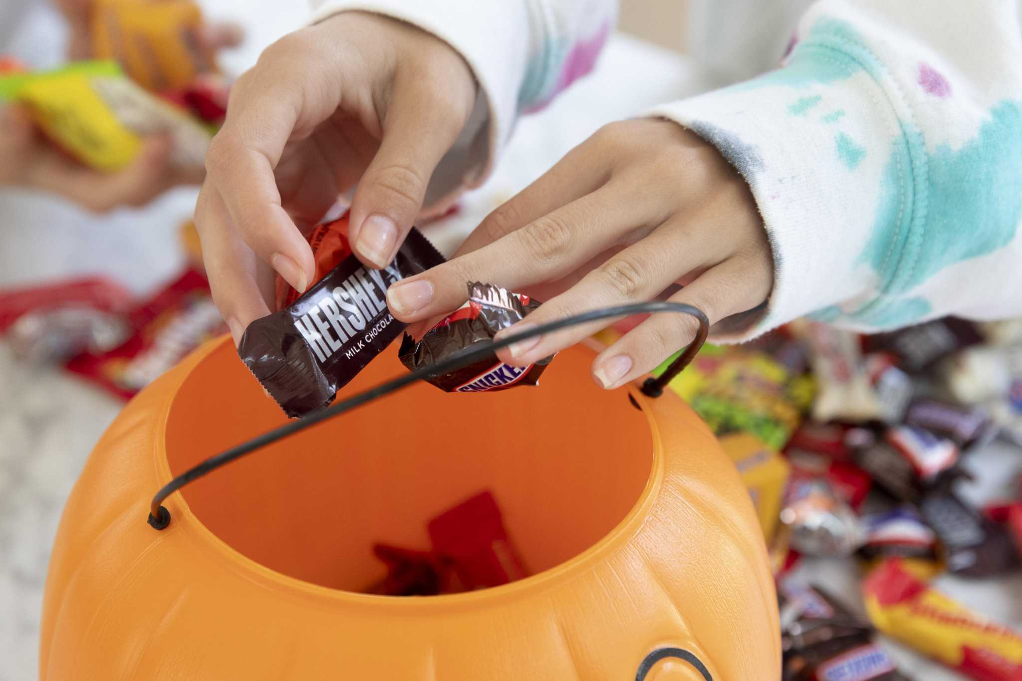 Argue about this candy ranking amongst yourselves as Halloween approaches - Vimarsana News