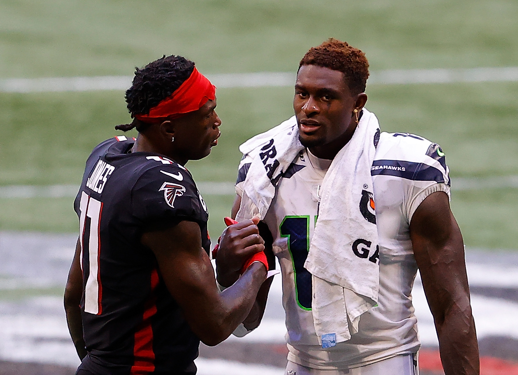 Seattle Seahawks: DK Metcalf building chemistry with Russell Wilson