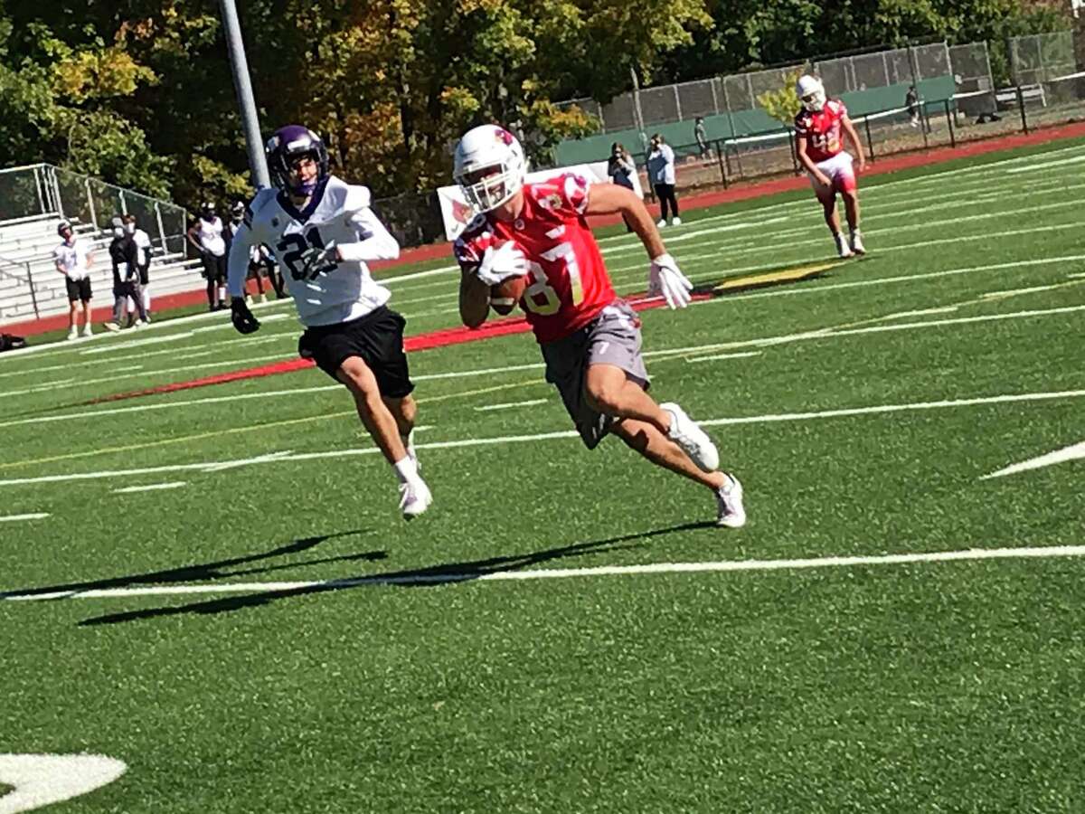 FCIAC’s 7on7 football helping Greenwich’s quarterbacks, receivers