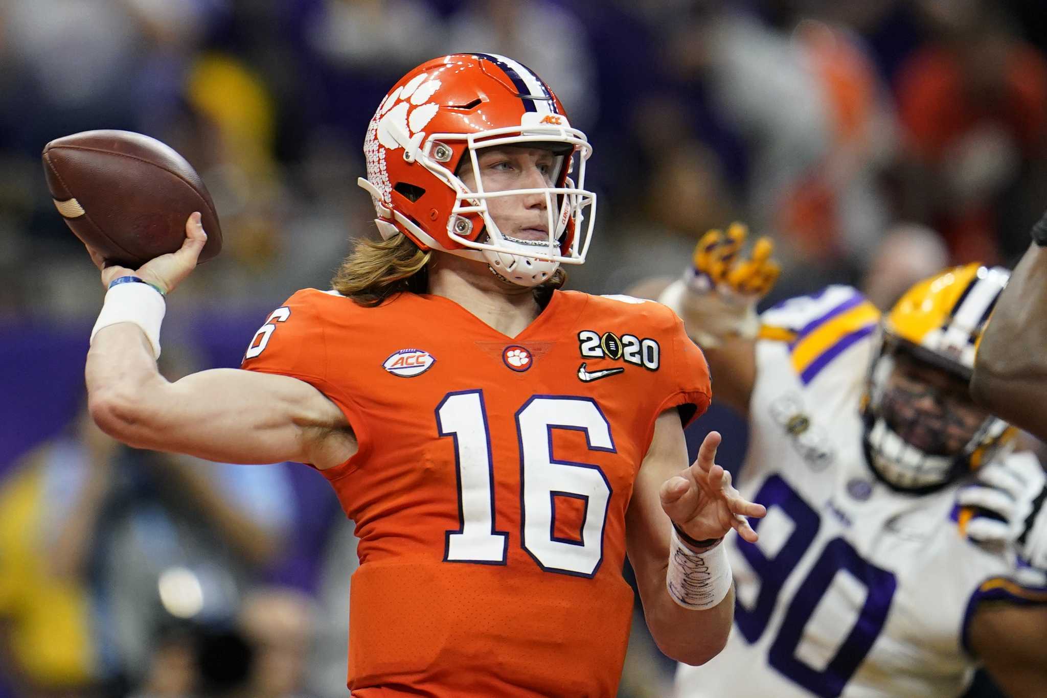 Trevor Lawrence Pays Up On Clemson Bet, Wears All Georgia Gear