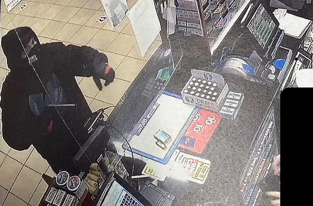 State Police: 3 suspects in Windsor armed robbery apprehended on I-84