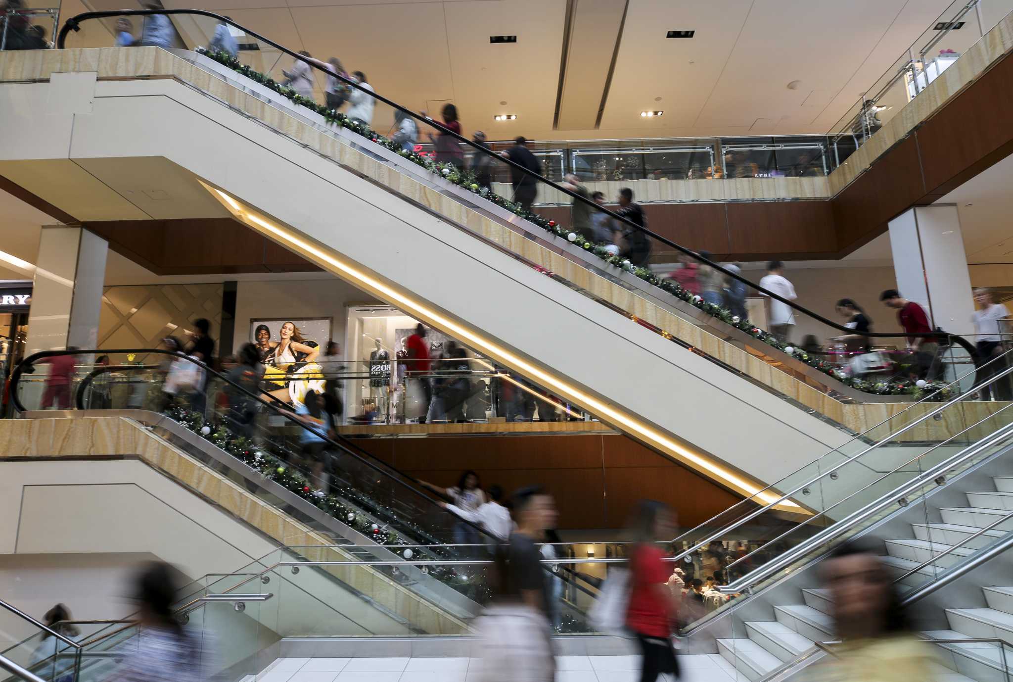 Houston man allegedly stole more than $30K in lingerie items from Victoria's Secret stores at multiple malls