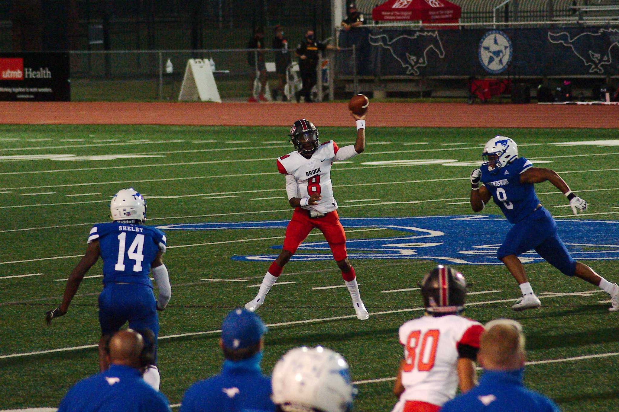 Football: Friendswood hopes to build on recent win