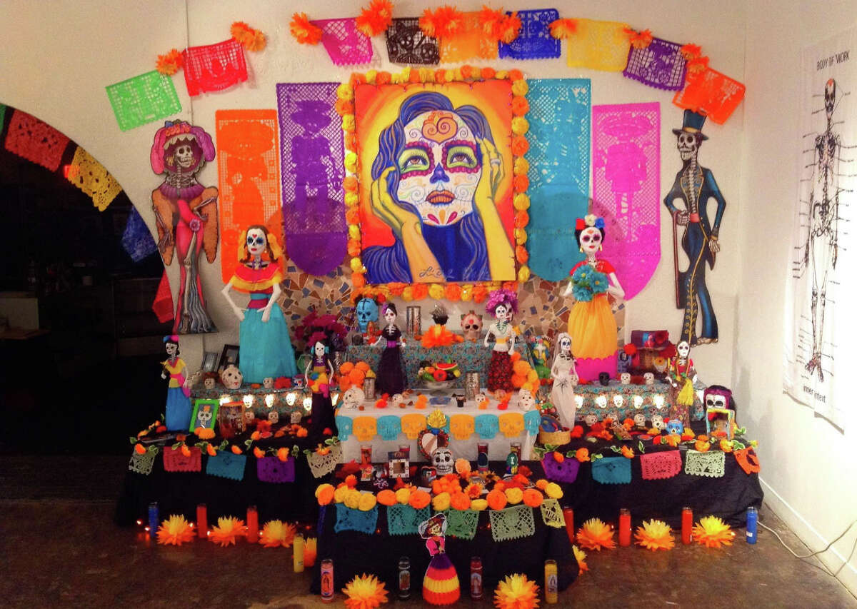 dia de los muertos altar art