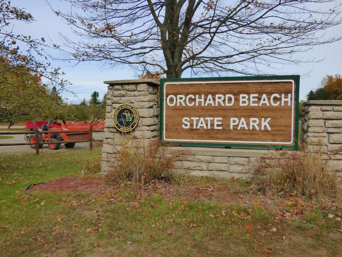 Orchard Beach State Park is closed early for the season as work crews prepare to move the 80-year old shelter house away from an encroaching bluff.