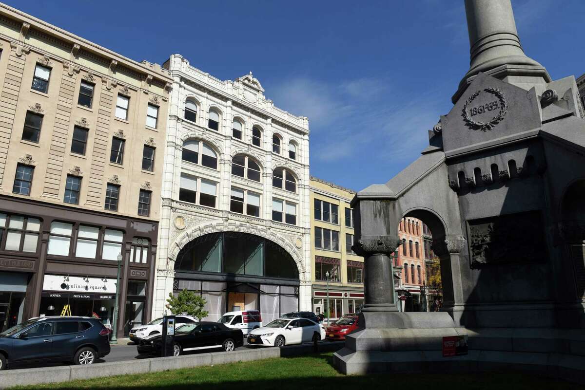 Details add up for Troy apartment conversion