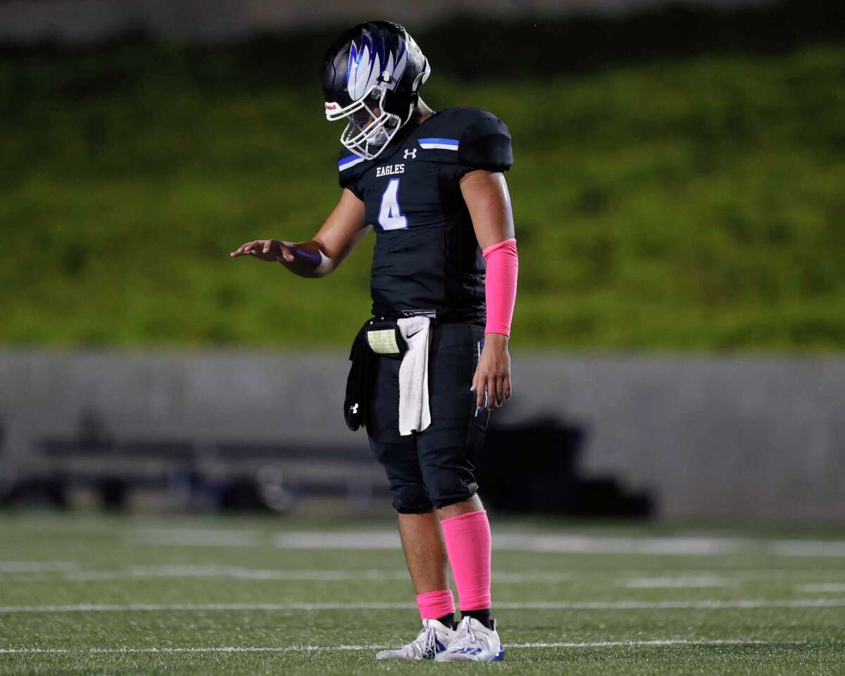 College Station routs New Caney in district play