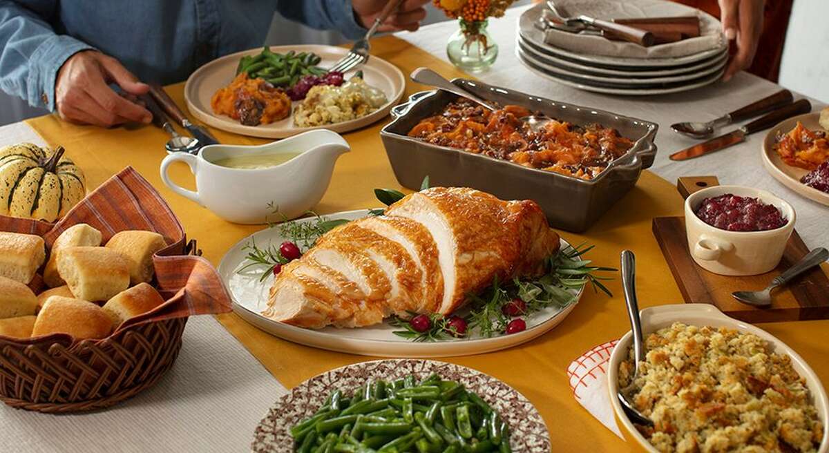 Cracker Barrel gave a peek at its Thanksgiving dinners and there's an