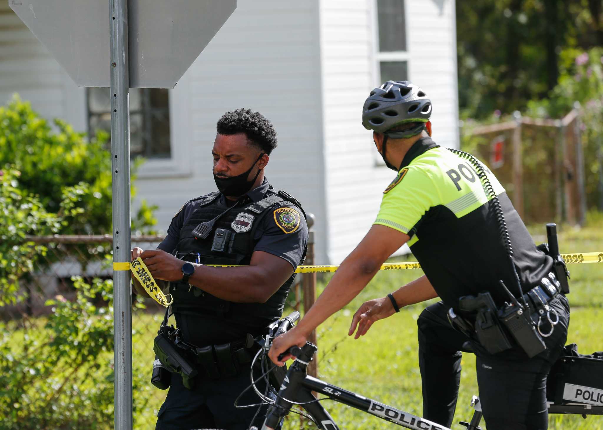 Woman Found Dead In Houston Vacant Lot