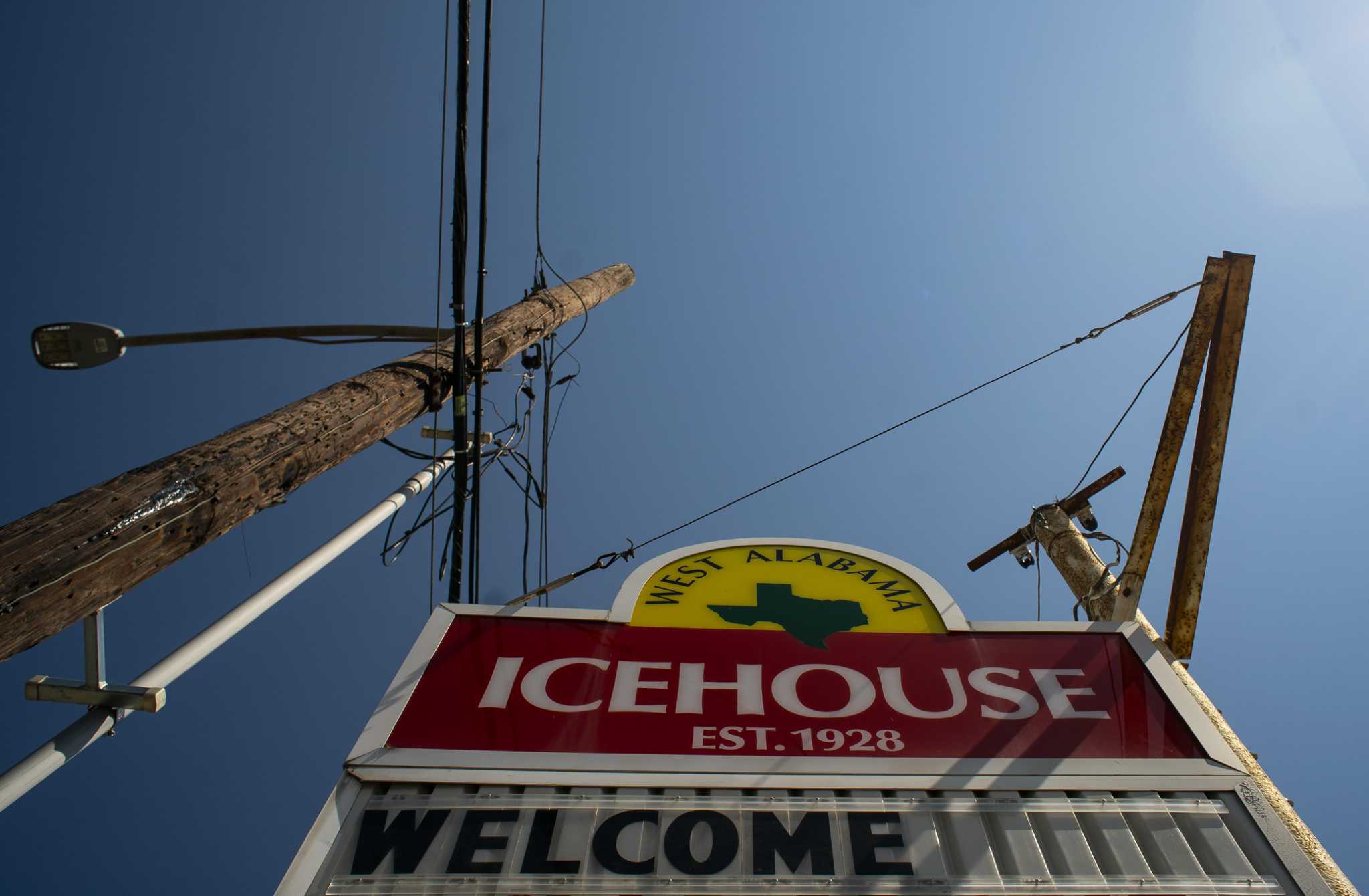 Ranking 9 Houston ice houses as real or fake