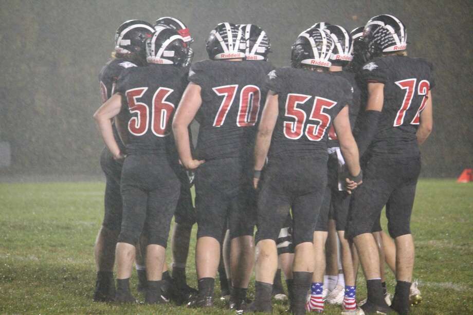 Reed City finishes regular season undefeated Big Rapids Pioneer