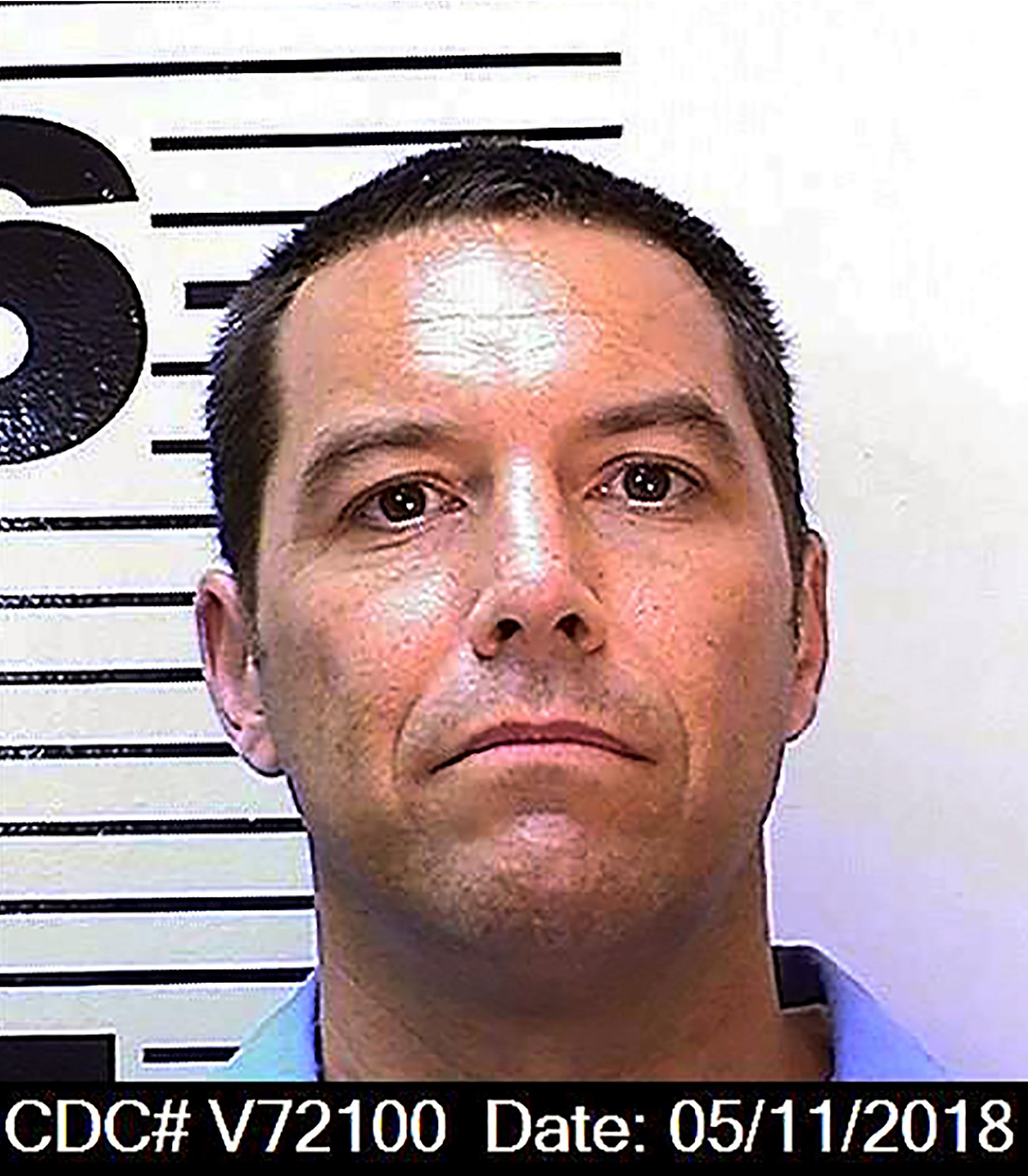 Scott Peterson waives speedy death penalty trial, waits out case re