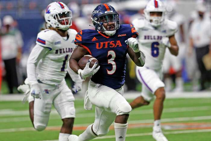 Despite NFL decision, McCormick riding with UTSA through Frisco Bowl week