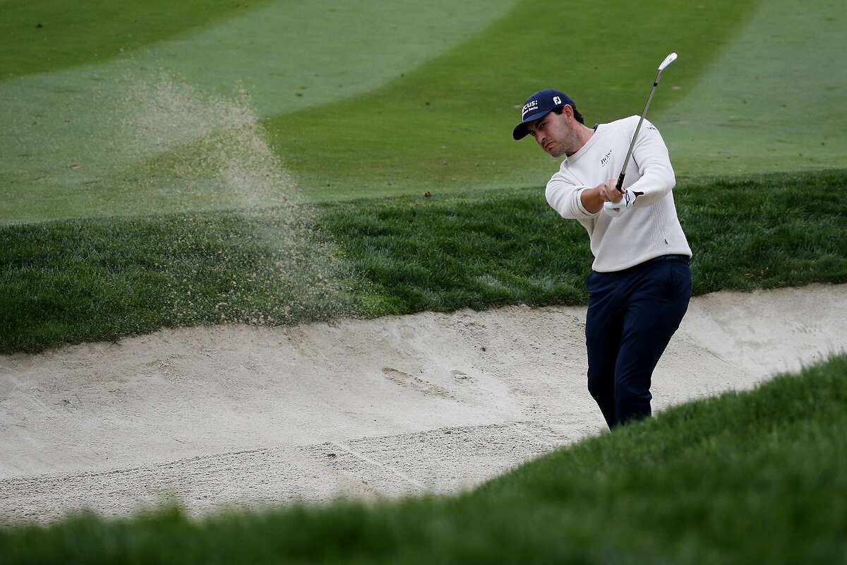 Patrick Cantlay hits from a bunker to the 16th green during the final round of the Zozo Championship golf tournament Sunday, Oct. 25, 2020, in Thousand Oaks, Calif. (AP Photo/Ringo H.W. Chiu)