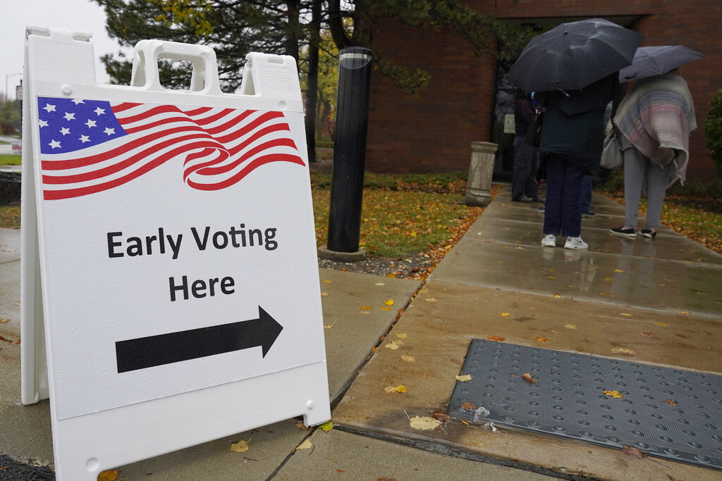 Early voting begins for March primary in Illinois