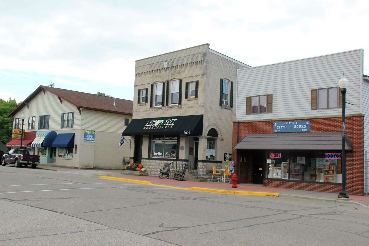 Caseville merchants moving forward with yearend sales