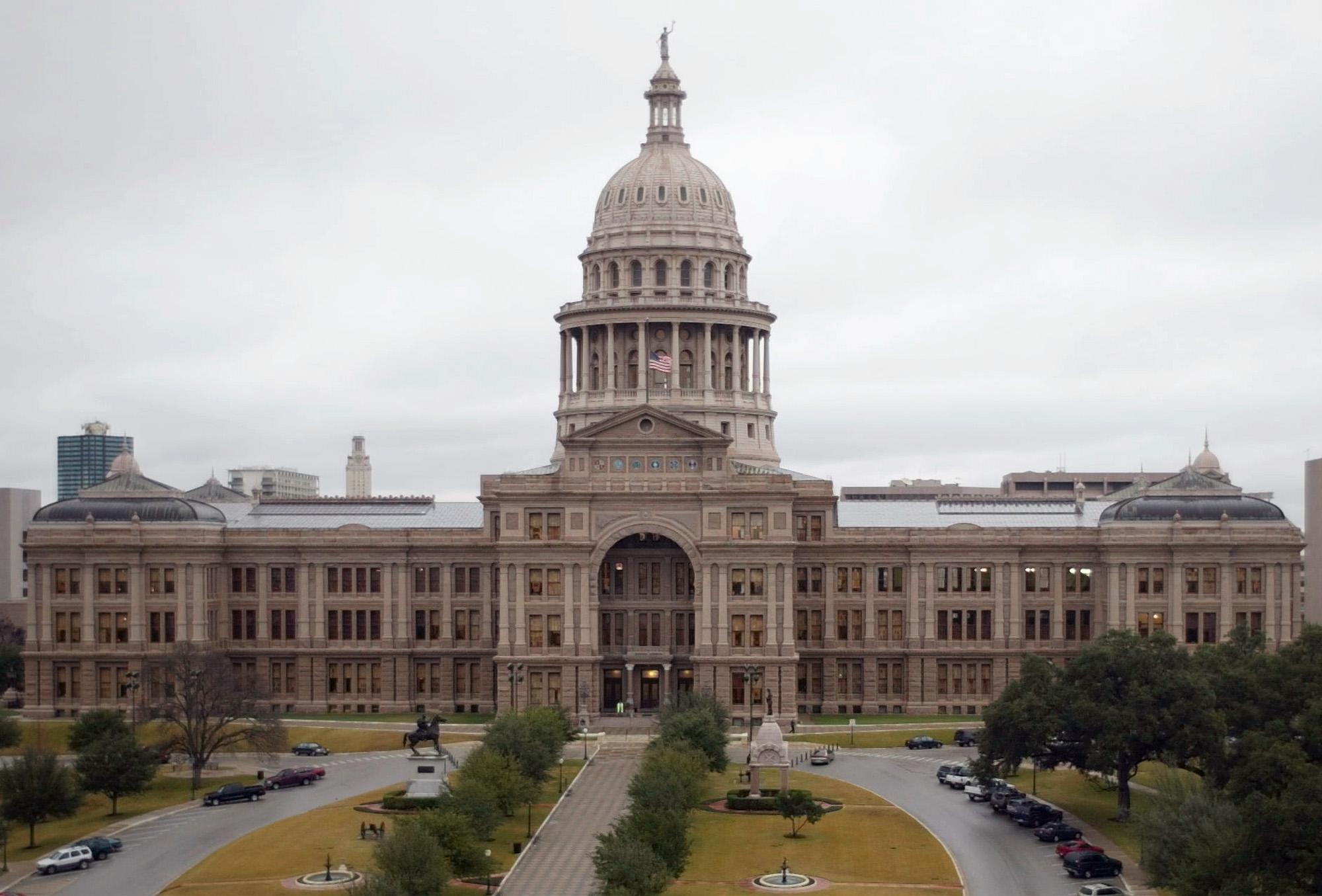 Texans to rally on Capital steps against new abortion law - Vimarsana News