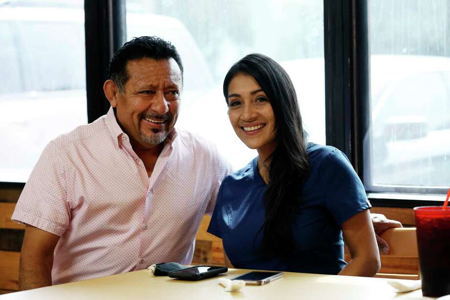 Ismael Roldan and his daughter, Paola Roldan, opened Agave Azul during the peak of the COVID-19 outbreak this summer. / **MANDATORY CREDIT FOR PHOTOG AND SAN ANTONIO EXPRESS-NEWS/NO SALES/MAGS OUT/TV   © 2019 San Antonio Express-News